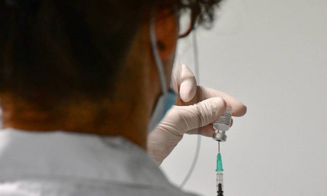 Κορονοϊός: Συναγερμός μετά από έρευνα - Οι έφηβοι... φαβορί για νοσηλεία