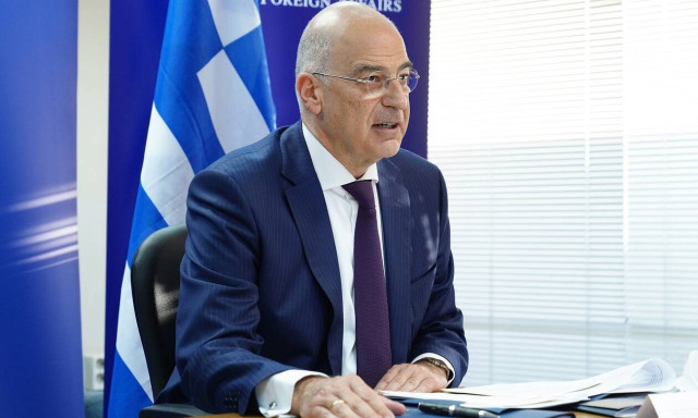 FM Dendias heads to the United Arab Emirates on Tuesday