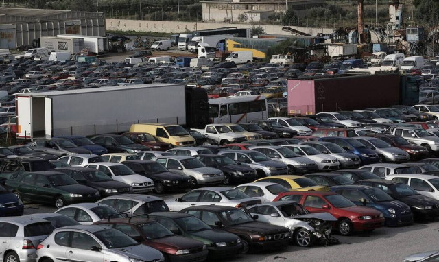 Αυτοκίνητα από 300 ευρώ: Πώς θα τα αποκτήσετε - Δείτε όλη τη λίστα με τα οχήματα και τις τιμές