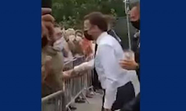 Σάλος στη Γαλλία για το χαστούκι στον Μακρόν: Ομόφωνη καταδίκη (vid)