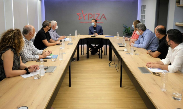 Συνάντηση Τσίπρα με το προεδρείο της ΑΔΕΔΥ:Η πληρωμή εργαζομένων με ρεπό δεν είναι στροφή στο μέλλον