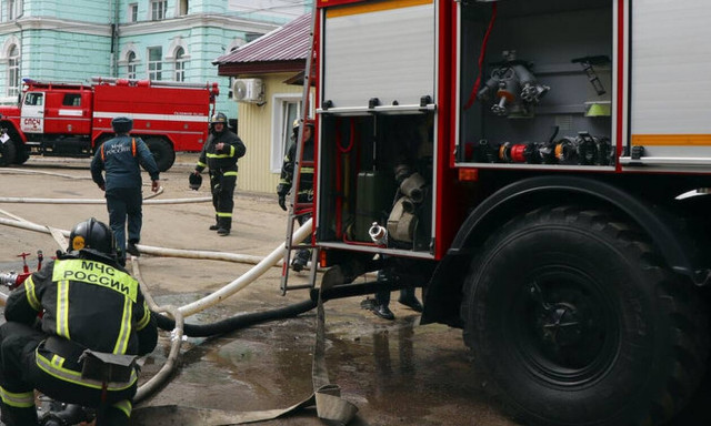 Ρωσία: Τρεις νεκροί από φωτιά που προκάλεσε αναπνευστήρας σε κλινική Covid