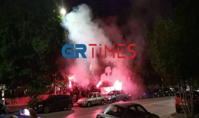 Θεσσαλονίκη: Οργή των αστυνομικών για τα κορονο-πάρτι - «Έχουμε καταντήσει σεκιούριτι του ΑΠΘ»