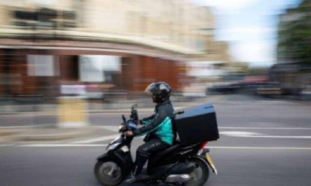 Βόλος: Ραγίζει καρδιές ο ντελιβεράς για τον 68χρονο – «Είχα μέρες να μάθω νέα του και ανησύχησα»