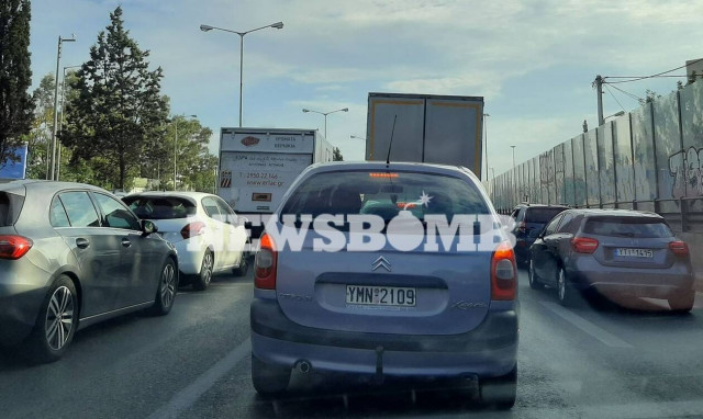 Κίνηση ΤΩΡΑ: Πού ταλαιπωρούνται οι οδηγοί – Πού υπάρχει μποτιλιάρισμα