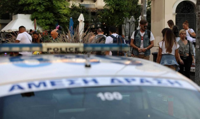 Έφοδος των «αδιάφθορων» στο Α.Τ. Ομονοίας – Προκαταρκτική για «εξαφάνιση» 6 ασυρμάτων