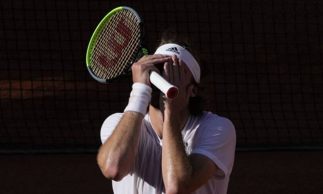 Στέφανος Τσιτσιπάς: Βούρκωσε ο Έλληνας «Θεός» του τένις! - «Είχα ένα όνειρο...» (videos)