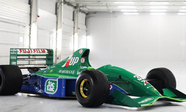 Το πρώτο μονοθέσιο του Michael Schumacher μπορεί να γίνει δικό σας