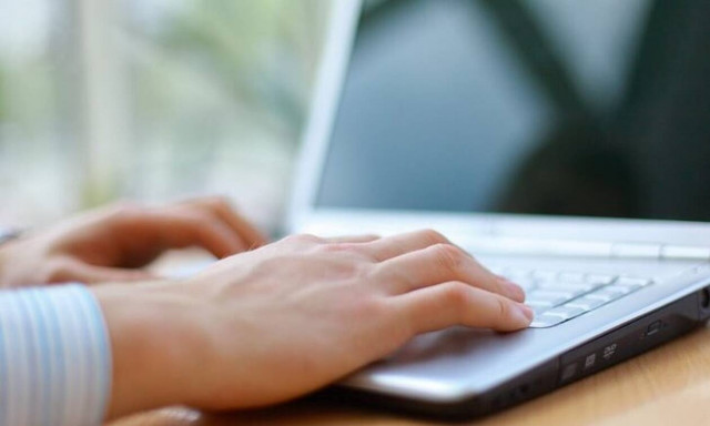 Voucher 200 ευρώ για λάπτοπ και τάμπλετ: Πότε κλείνει ο δεύτερος κύκλος αιτήσεων