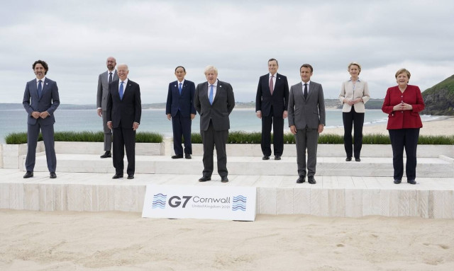 G7