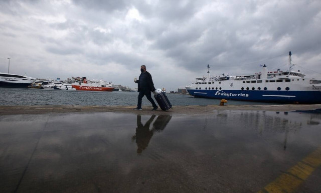 Άστατος και την Κυριακή ο καιρός – Πού θα σημειωθούν βροχές και καταιγίδες (χάρτες)