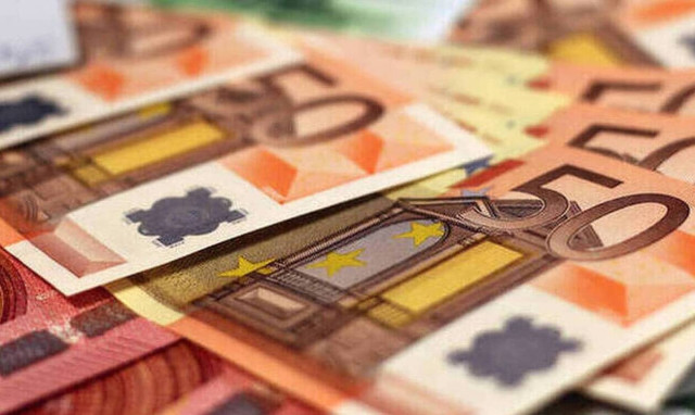 Συντάξεις και Επιδόματα Ιουλίου: Μπαράζ πληρωμών- Αναλυτικά οι ημερομηνίες πληρωμής