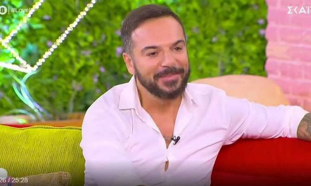 Τριαντάφυλλος: Τι συμβαίνει με Σάκη και Μαριαλένα – Τι του είχε πει ο Λιβάνης