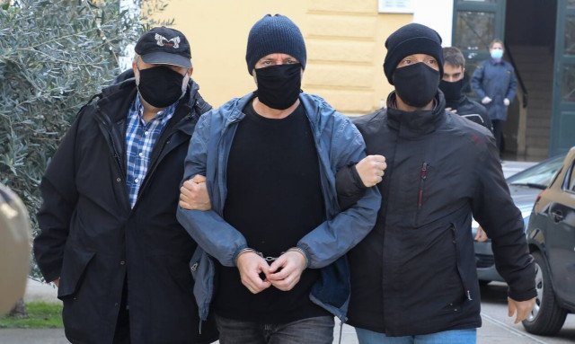 Δημήτρης Λιγνάδης: Ένα βήμα πριν την κλήση σε νέα απολογία - Τι λέει το θύμα στην κατάθεσή του