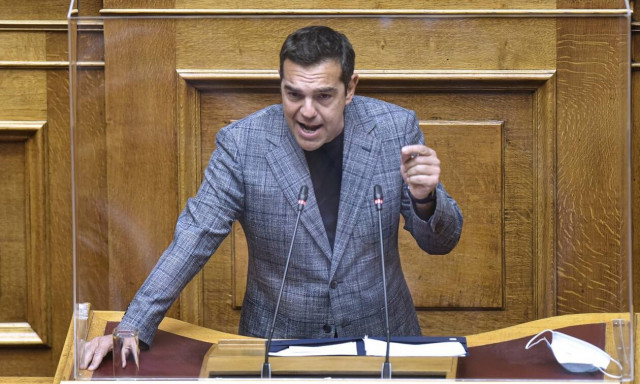 Μήνυμα Τσίπρα σε Μητσοτάκη: Δεν θα σας αφήσουμε σε χλωρό κλαρί - Σε ετοιμότητα για «θερμό» φθινόπωρο