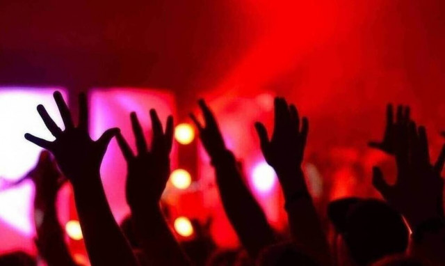 Θεσσαλονίκη: Τρεις συλλήψεις για κορονο-πάρτι στο ΑΠΘ