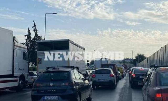 Κίνηση ΤΩΡΑ: Μποτιλιάρισμα στον Κηφισό – Καθυστερήσεις στην Αττική Οδό