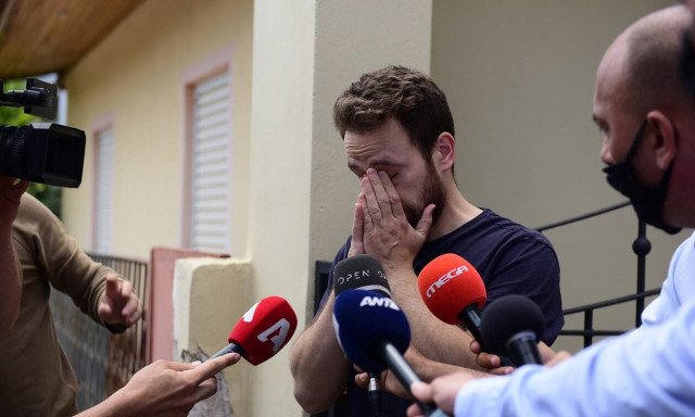 Έγκλημα Γλυκά Νερά: Μαραθώνια κατάθεση του πιλότου - Δεν υπάρχει ομολογία - Νύχτα «θρίλερ» στη ΓΑΔΑ