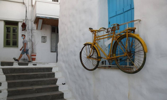 Κρούσματα σήμερα: 519 νέα ανακοίνωσε ο ΕΟΔΥ - 16 θάνατοι σε 24 ώρες, 321 στους οι διασωληνωμένοι