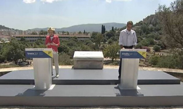Κυριάκος Μητσοτάκης - Ούρσουλα φον ντερ Λάιεν: LIVE οι δηλώσεις τους από την Αρχαία Αγορά