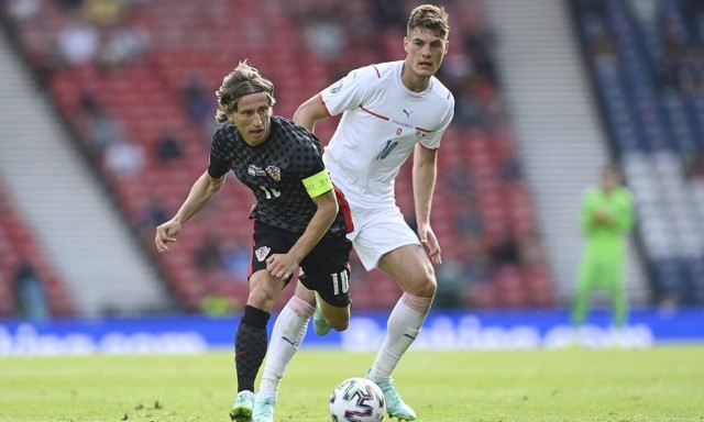 Euro 2020: Η Τσεχία πλησίασε στα νοκ άουτ – Βαθμός «οξυγόνο» για την Κροατία (videos)