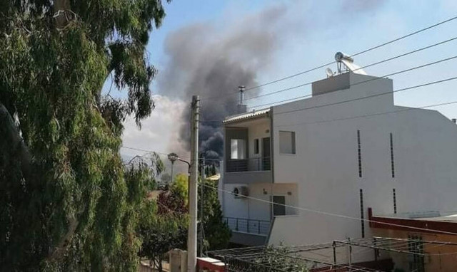 Φωτιά ΤΩΡΑ σε βυτιοφόρο με προπόνιο στον Ασπρόπυργο - Εκκενώνεται η περιοχή Νεόκτιστα