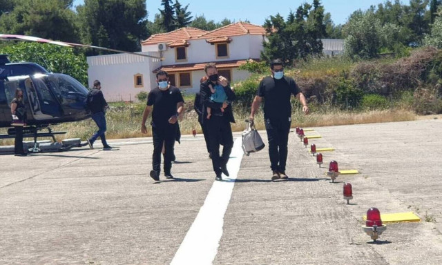 Γλυκά Νερά σύζυγος: Όταν ο Μπάμπης υποκρινόταν για την Καρολάιν - «Ήμουν τυχερός που με αγάπησες»