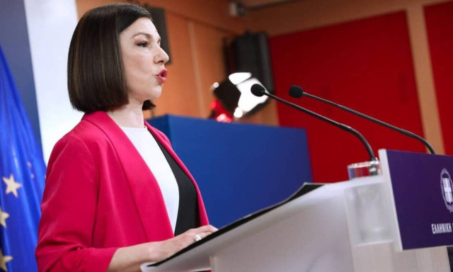 Peloni: Permanent 30 pct reduction of VAT on five islands hosting migrants and refugees