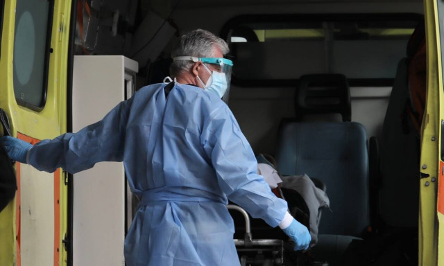 Τραγωδία στα Κάτω Πατήσια: Αυτοκτόνησε πέφτοντας από μπαλκόνι κτηρίου