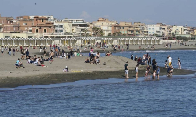 Ιταλία: «Βράζει» από τον καύσωνα - Στα ύψη ο υδράργυρος