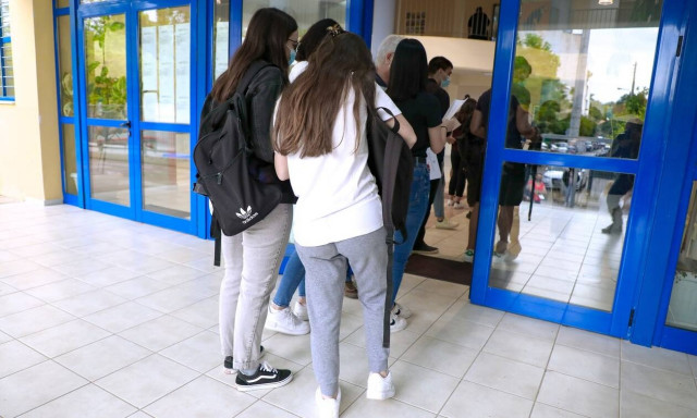 Πανελλήνιες - Πανελλαδικές 2021: Ολοκληρώνονται την Τρίτη οι εξετάσεις στα μαθήματα προσανατολισμού