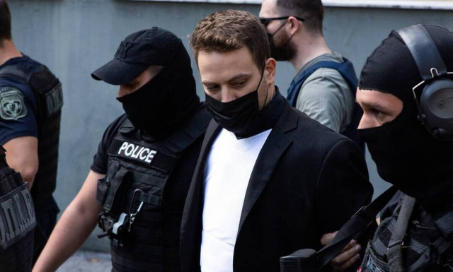 Γλυκά Νερά: «Έβλεπα ότι ο πιλότος έπαιζε θέατρο» - Η ώρα της απολογίας για τον συζυγοκτόνο