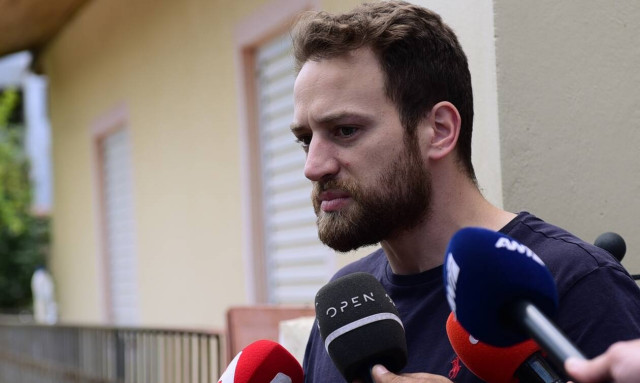 Γλυκά Νερά: «Δεν παραιτήθηκα για να του κάνω κακό» λέει στο Newsbomb.gr ο Βασίλης Σπύρου