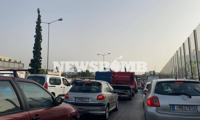Κίνηση ΤΩΡΑ: Μεγάλο μποτιλιάρισμα στον Κηφισό – Προβλήματα και σε άλλους δρόμους
