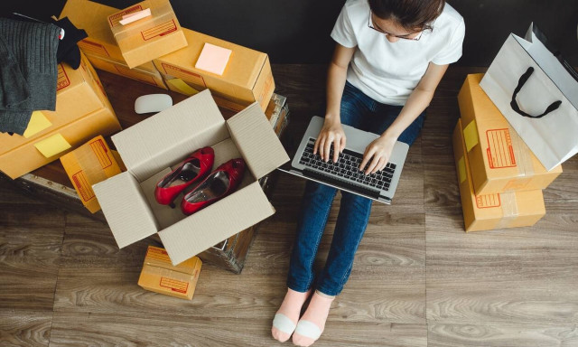 Τι αλλάζει από την 1η Ιουλίου με τον ΦΠΑ του ηλεκτρονικού εμπορίου