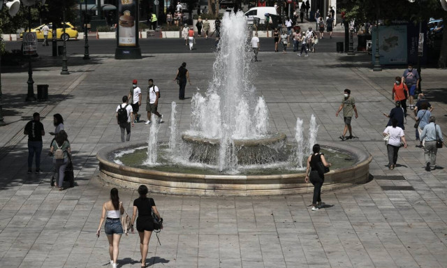 Καιρός: Προειδοποίηση Σάκη Αρναούτογλου για έντονη δυσφορία λόγω υγρασίας, καύσωνα και σκόνης