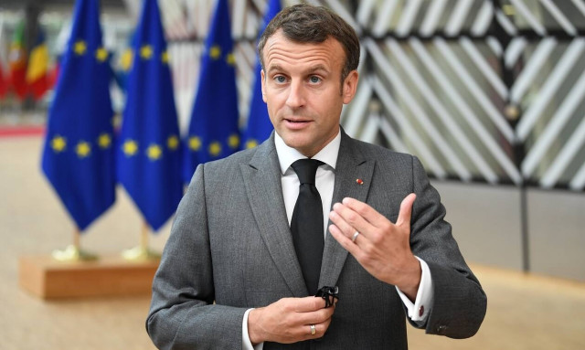Μακρόν: «Πρέπει να είμαστε προσεκτικοί με την μετάλλαξη Δέλτα»