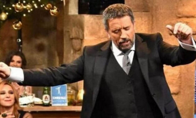 Η απόλυτη ανατροπή: Επιστρέφει το «Στην υγειά μας ρε παιδιά» με νέο παρουσιαστή