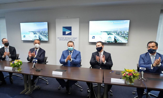 Έπεσαν οι υπογραφές για το Ελληνικό - Η Lamda κατέβαλε 647 εκατ. ευρώ στο Δημόσιο