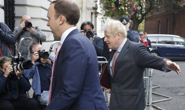 Μπόρις Τζόνσον, Ματ Χάνκοκ