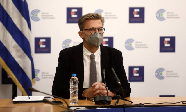 Σκέρτσος: Ξανά κανονική η ζωή των εμβολιασμένων- Τι διευκολύνσεις θα έχουν