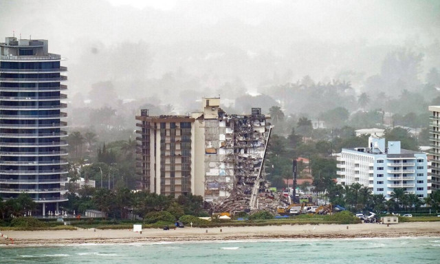 Τραγωδία στο Μαϊάμι: Στους 9 οι νεκροί - Αναζητείται Έλληνας φοιτητής και άλλοι 158 αγνοούμενοι