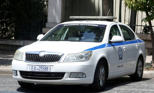 Τραγωδία στα Σπάτα: Δύο νεκροί σε φρικτό τροχαίο