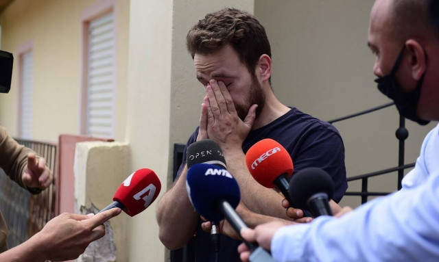 Γλυκά Νερά: Το «ξέπλυμα» του Μπάμπη του δολοφόνου συνεχίζεται κανονικά