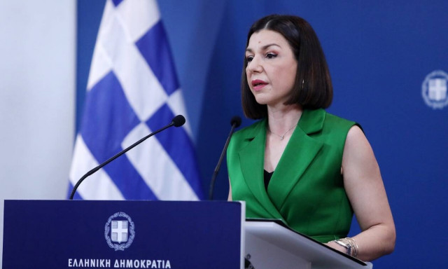 Αριστοτελία Πελώνη: Δείτε LIVE την ενημέρωση των πολιτικών συντακτών