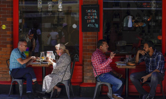 Βρετανία: Άρση των εναπομεινάντων περιορισμών στις 19 Ιουλίου