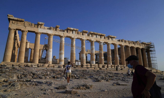 Μετάλλαξη Δέλτα: Θα επικρατήσει και θα φέρει τέταρτο κύμα - Φόβοι για πάνω από 1.000 κρούσματα
