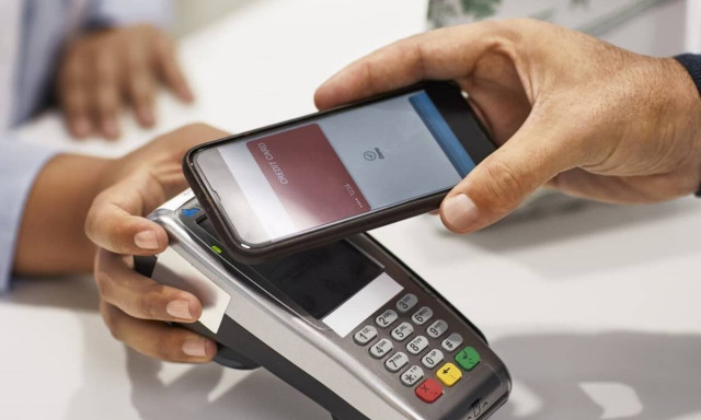 «Κάρτα ελευθερίας» για τους νέους 18-25 ετών: Πώς θα λειτουργεί