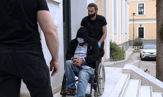 Σηψαιμικό επεισόδιο καταγγέλει συγκατηγορούμενος του Φουρθιώτη - Μήνυση κατά παντός υπευθύνου