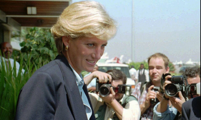 Πριγκίπισσα Νταϊάνα: Πουλήθηκε σε δημοπρασία το αυτοκίνητο-δώρο που της είχε κάνει ο Κάρολος